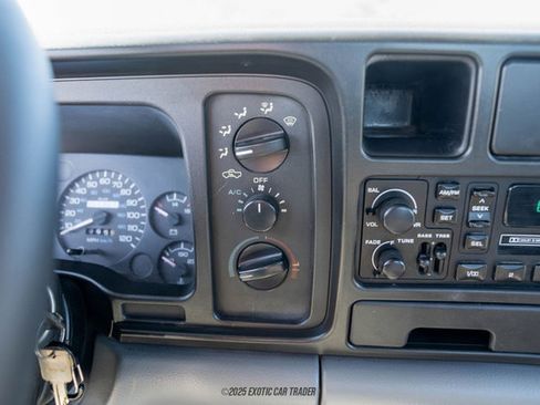 Used 1997 Dodge Ram 2500 Truck 2WD Regular Cab image 25