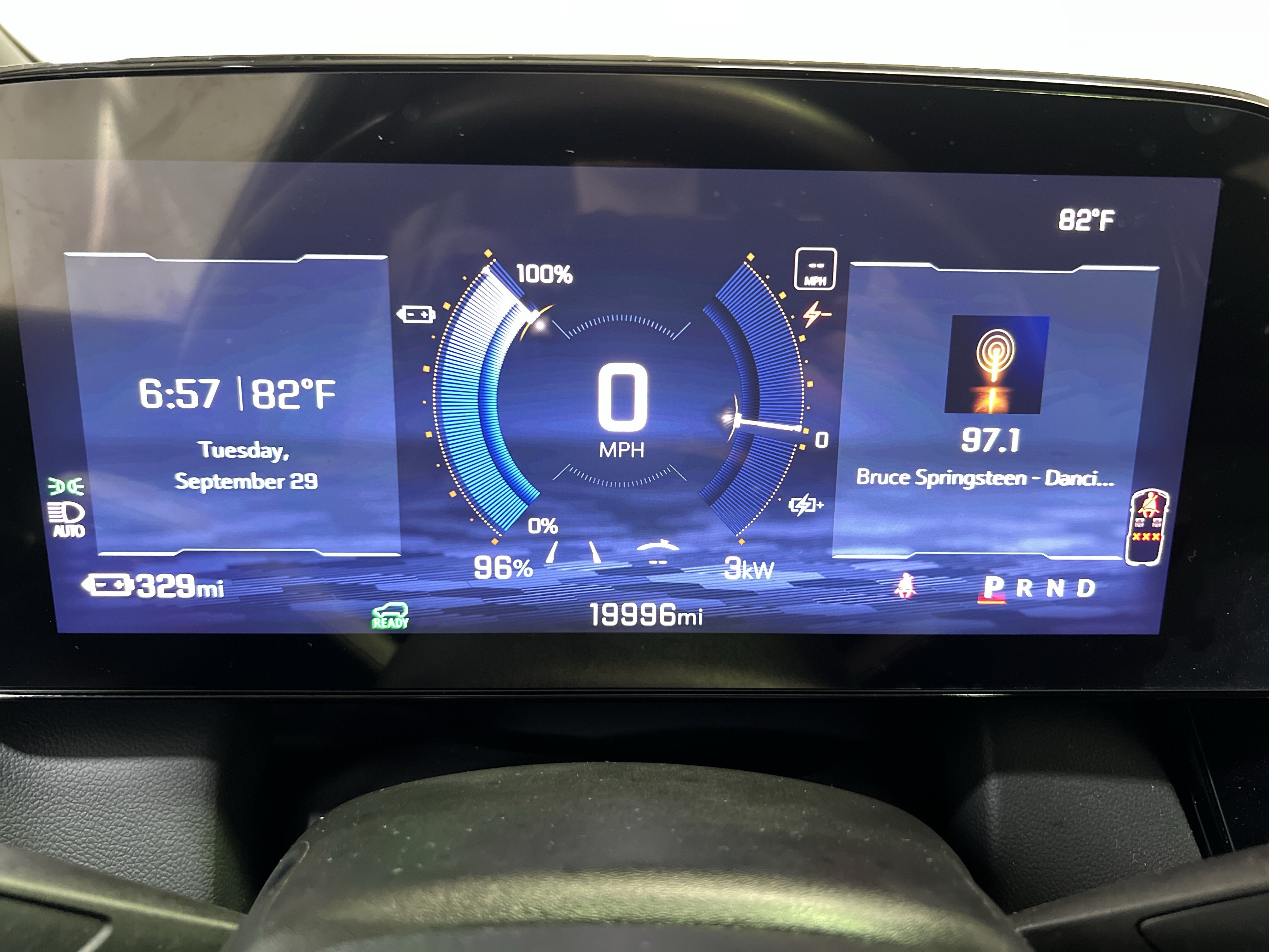 Certified 2024 Chevrolet Equinox EV LT FWD image 23