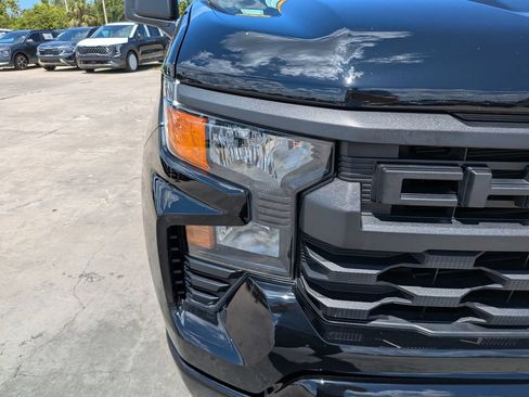 Used 2025 Chevrolet Silverado 1500 Custom RWD image 10