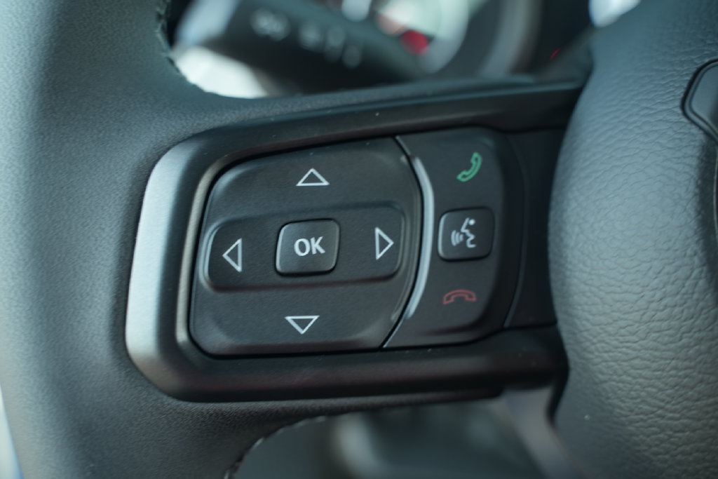 New 2026 Jeep Gladiator Sport AWD/4WD image 30