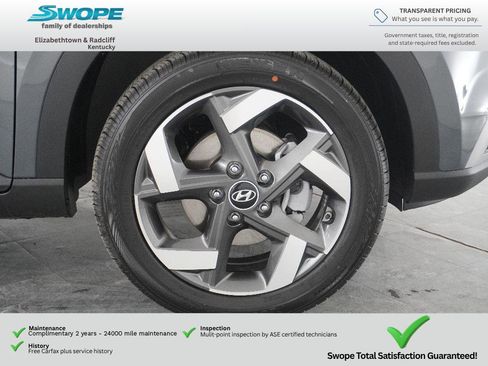Used 2026 Hyundai Venue SEL FWD image 28