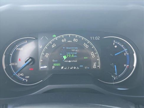 New 2025 Toyota RAV4 SE image 12