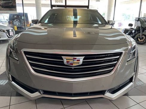 Used 2017 Cadillac CT6 Luxury image 3