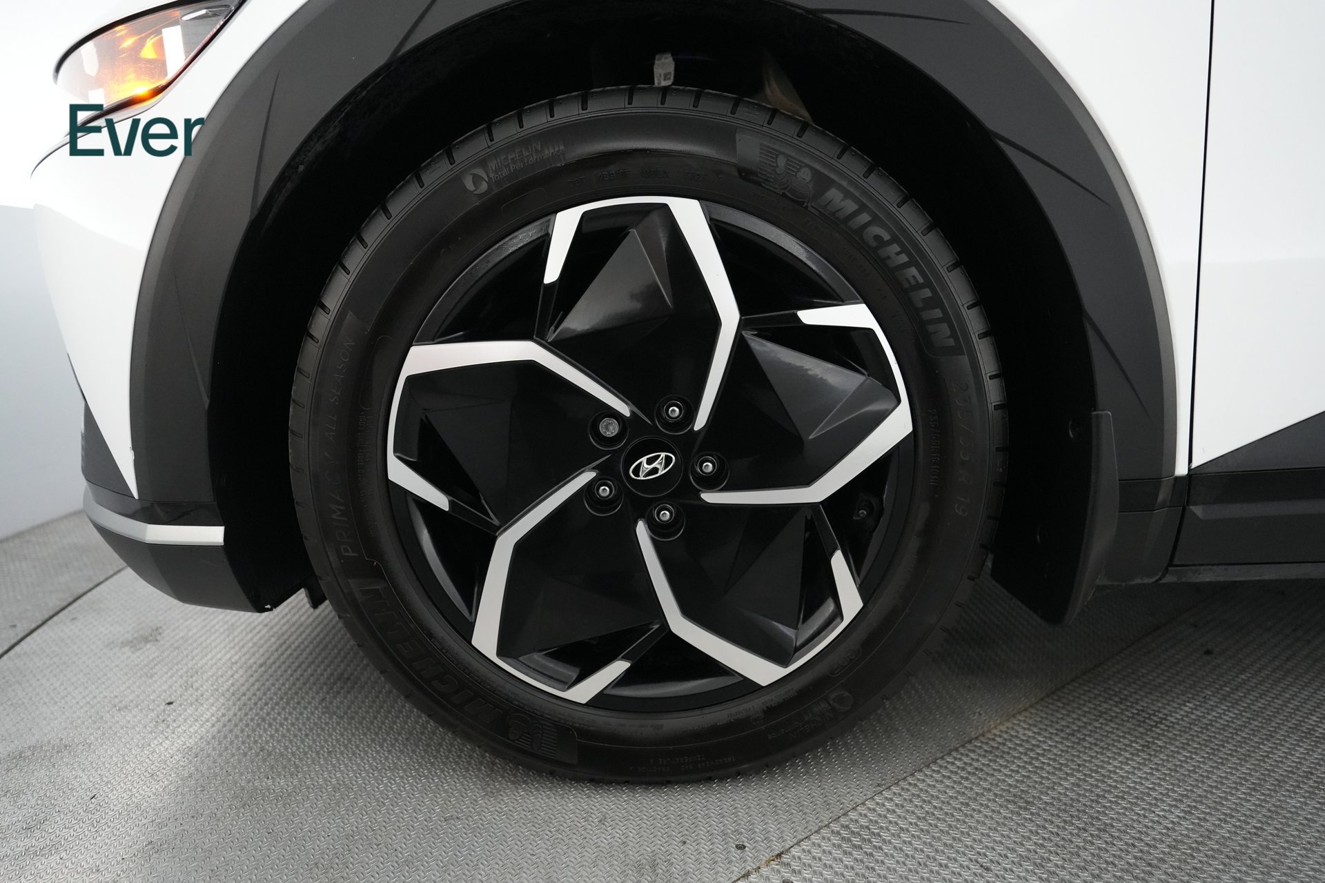 Used 2024 Hyundai Ioniq 5 SEL RWD image 19