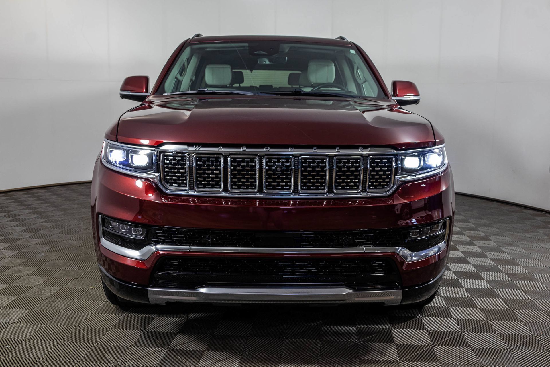 Used 2022 Jeep Grand Wagoneer Series I AWD/4WD image 17