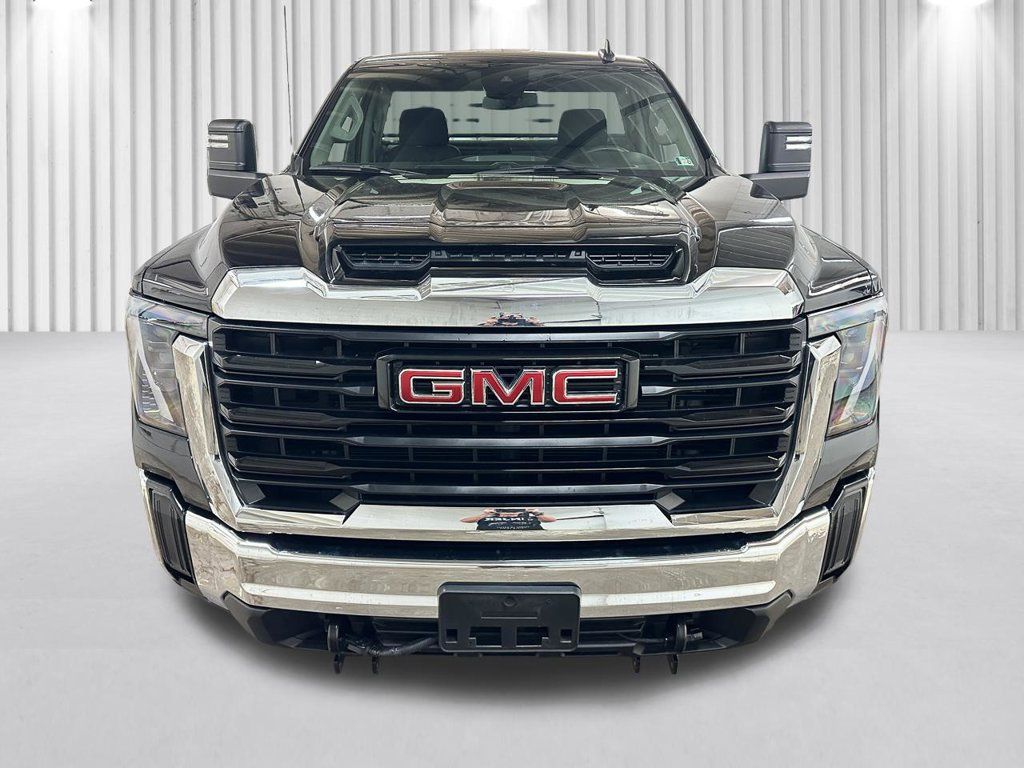 Used 2024 GMC Sierra 2500 Pro AWD/4WD image 14