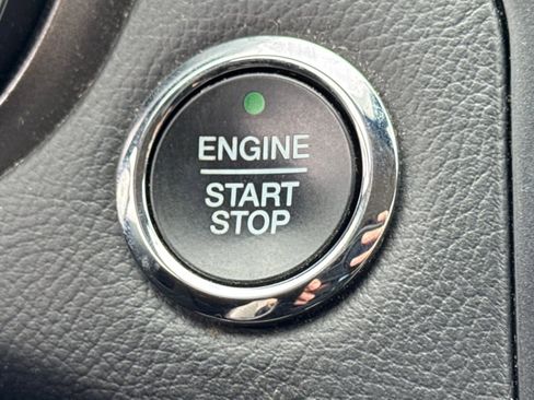 Used 2019 Ford Fusion SE w/ Equipment Group 151A image 28