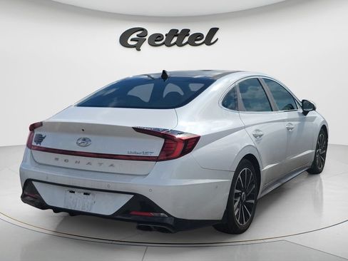 Used 2021 Hyundai Sonata Limited w/ Preferred Accessory Package FWD image 3