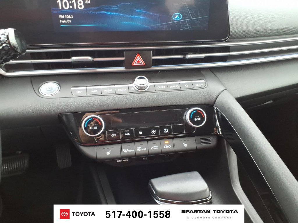 Used 2025 Hyundai Elantra SEL FWD image 21
