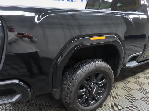 Used 2025 GMC Sierra 3500 AT4 image 38