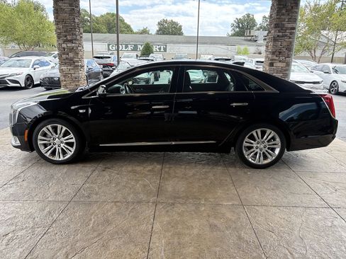 Used 2018 Cadillac XTS Luxury FWD image 9
