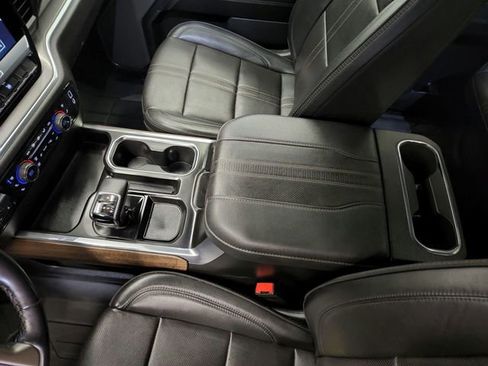 Used 2023 Chevrolet Silverado 1500 High Country w/ Technology Package image 22