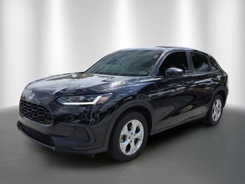 Used 2023 Honda HR-V LX image 2
