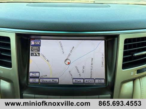 Used 2014 Lexus LX 570 4WD image 29