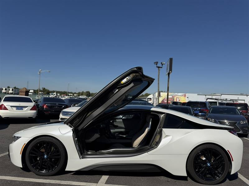 Used 2015 BMW i8 AWD/4WD image 8