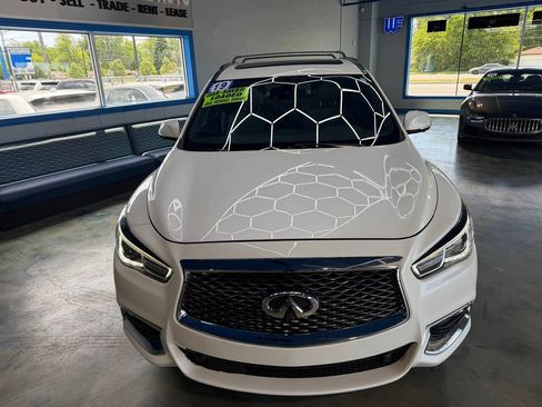 Used 2019 INFINITI QX60 Luxe w/ Limited Package AWD/4WD image 11