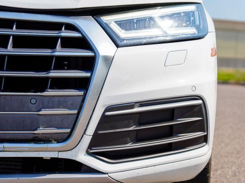 Used 2018 Audi Q5 2.0T Premium Plus AWD/4WD image 25