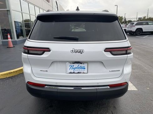 Used 2023 Jeep Grand Cherokee L Laredo image 7