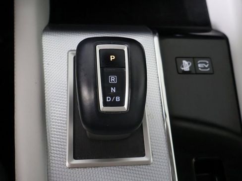 Used 2023 Mitsubishi Outlander SEL AWD/4WD image 58