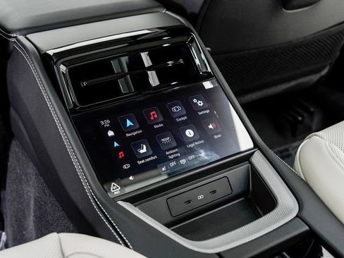 New 2026 Porsche Panamera 4 image 24