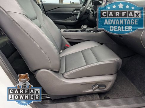 Used 2025 Nissan Rogue SL w/ SL Premium Package AWD/4WD image 24