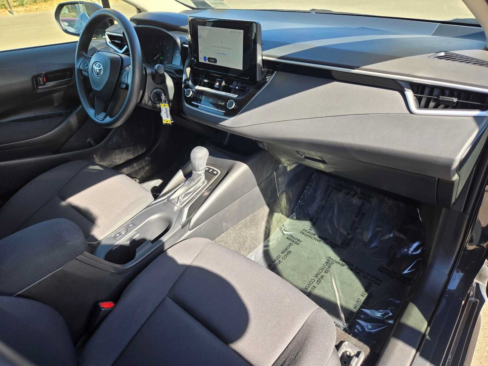 Used 2023 Toyota Corolla LE w/ Carpet Mat Package (TMS) FWD image 10
