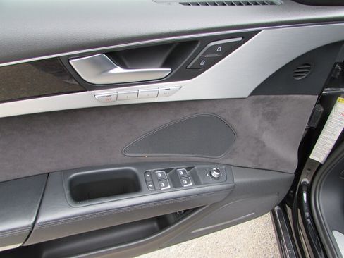 Used 2013 Audi A8 3.0T w/ Driver Assistance Pkg AWD/4WD image 23