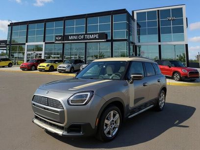 New 2025 MINI Cooper Countryman SE w/ Comfort Package Max
