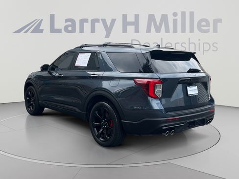 Used 2022 Ford Explorer ST w/ Equipment Group 401A AWD/4WD image 3