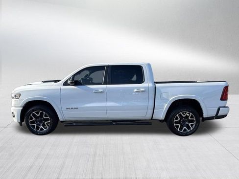 Used 2025 RAM 1500 Laramie w/ Sport Appearance Package AWD/4WD image 9