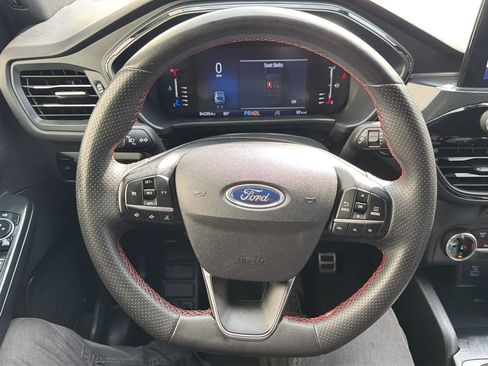 Used 2023 Ford Escape ST-Line FWD image 10