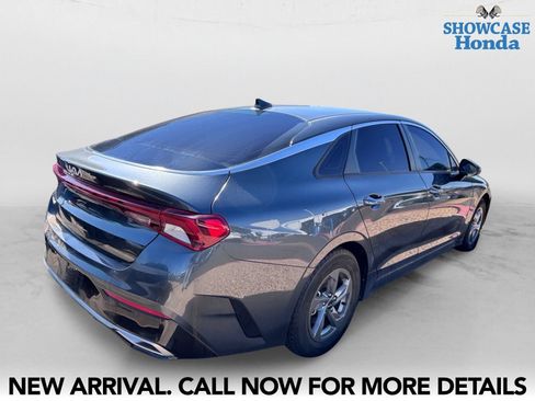 Used 2022 Kia K5 LXS FWD image 5