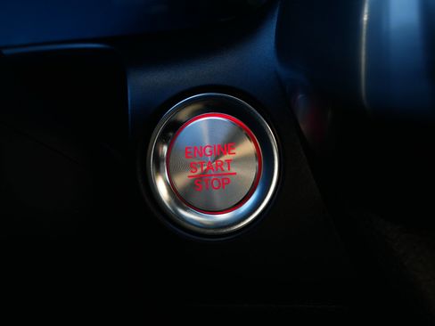 Certified 2025 Acura ADX A-Spec image 32