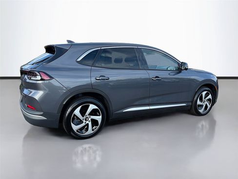 New 2025 VinFast VF 8 Eco AWD/4WD image 7