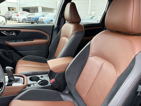 Certified 2025 Subaru Forester Touring AWD/4WD image 20