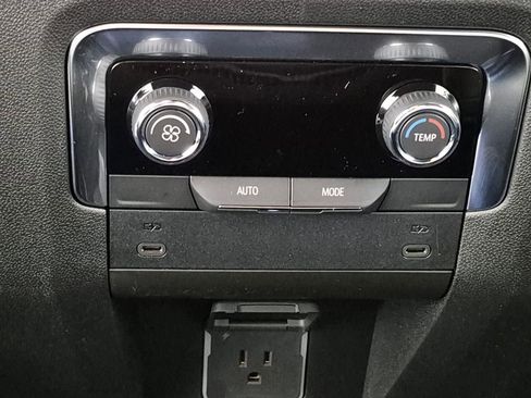 New 2026 Chevrolet Tahoe LT image 22