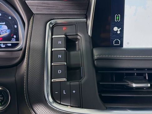 Used 2022 GMC Yukon SLT RWD image 20