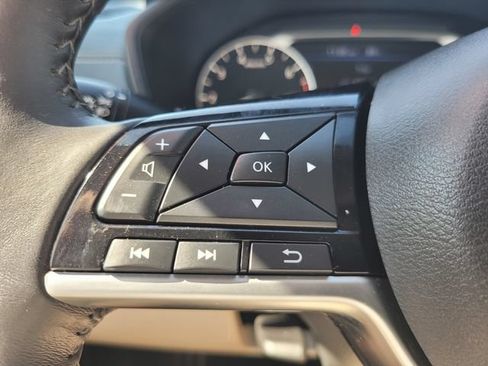 Certified 2021 Nissan Altima 2.5 SV w/ SV Premium Package FWD image 28