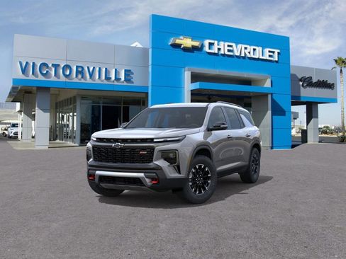 New 2026 Chevrolet Traverse Z71 w/ Driver Confidence Package image 8