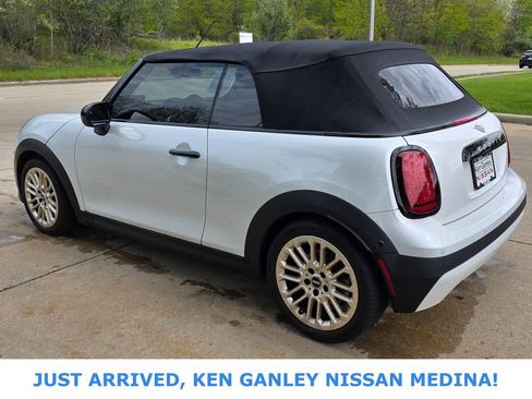 Used 2025 MINI Cooper S FWD image 24