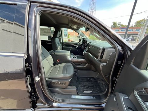 New 2026 GMC Sierra 3500 SLT w/ SLT Premium Package image 43