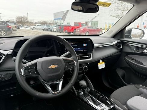 New 2026 Chevrolet TrailBlazer LT w/ Convenience Package image 15