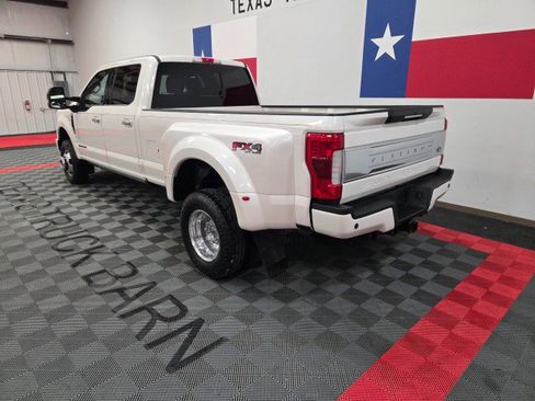 Used 2019 Ford F350 Platinum w/ Platinum Ultimate Package image 12