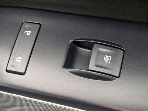 Used 2017 Chevrolet Silverado 1500 LTZ Z71 w/ LTZ Plus Package image 33