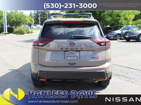 New 2026 Nissan Rogue SV w/ Rock Creek Premium Package AWD/4WD image 8