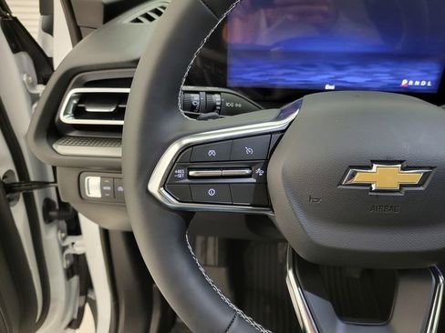 New 2026 Chevrolet Traverse LT w/ Driver Confidence Package image 5