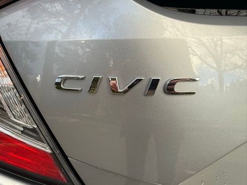 Used 2018 Honda Civic EX image 32