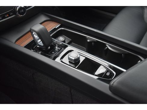 Certified 2023 Volvo S60 B5 Plus w/ Climate Package image 37