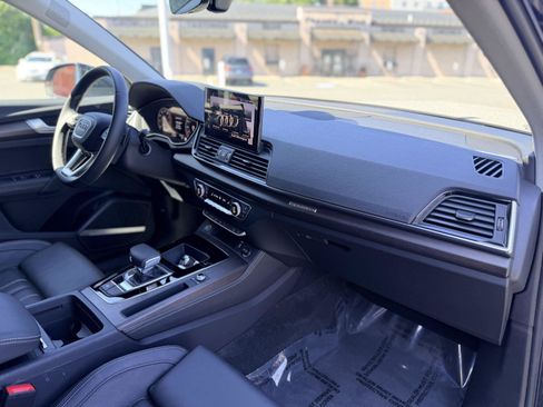 Certified 2023 Audi Q5 Prestige AWD/4WD image 23
