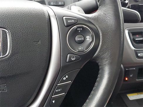 Used 2023 Honda Ridgeline RTL-E image 25